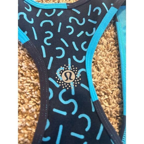 Lululemon Women's SeaWheeze Racerback Tank Blue Squiggles Standard Size 4 - Picture 5 of 8
